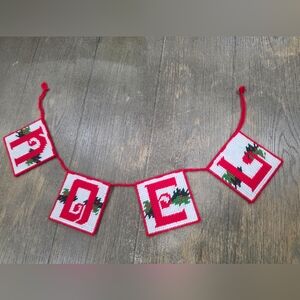 Vintage Christmas NOEL Needlepoint Plastic Wall Door Mantle Hanging Garland